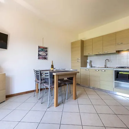 In - Gardasee 22253 Апартаменты *
