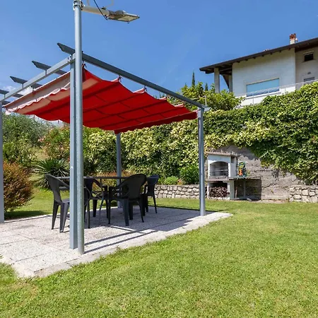 In Tremosine/gardasee 22253 Pieve (Lombardy)